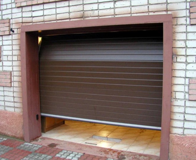 секционные гаражные ворота подъемные 3000 2500