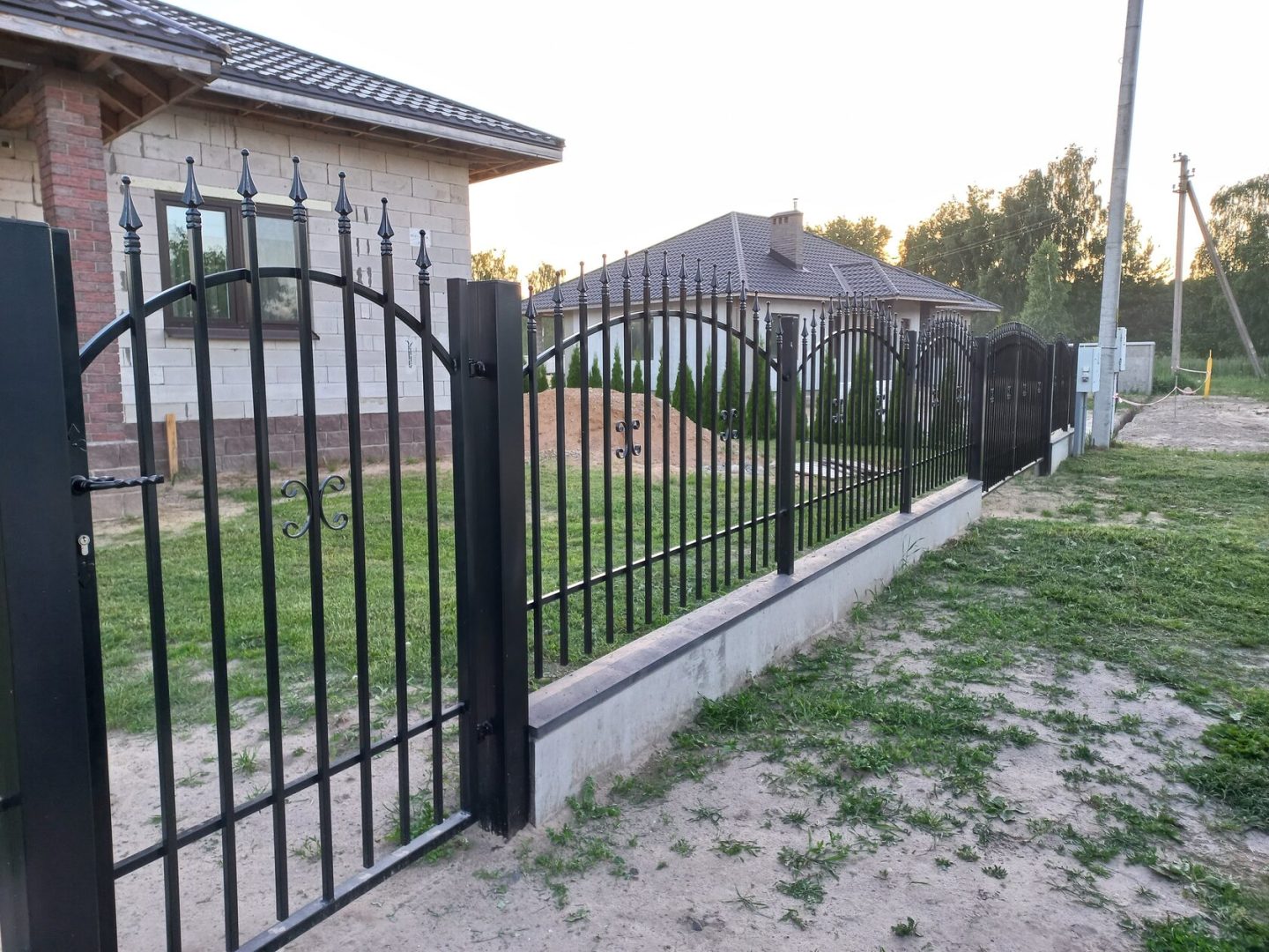 забор из профтрубы