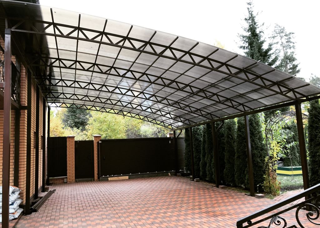 Полуарочный навес