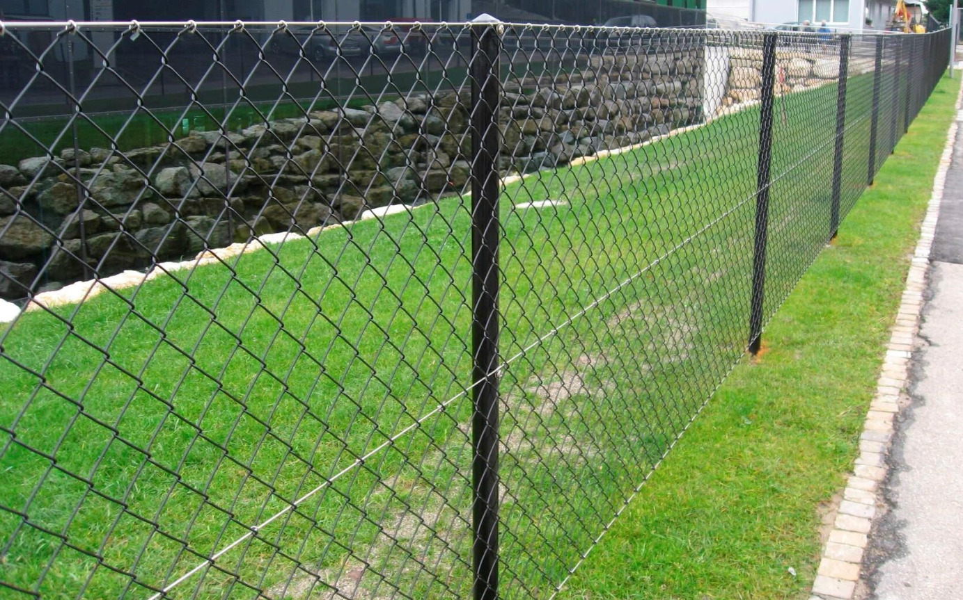 Забор из сетки-рабицы с протяжкой в 1 ряд